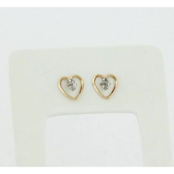 14k Yellow Gold Cubic Zirconia Heart Earrings Stud Post - Picture 5 of 7